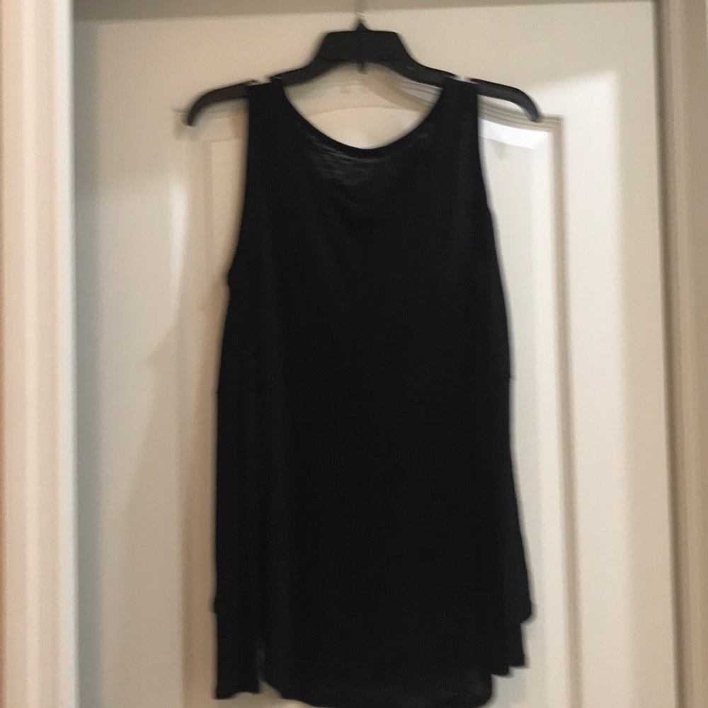 Express black cold shoulder top L
